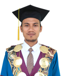 Dr. Bachrul Ulum, S.Sy., M.H.I.(Ketua STIS Nurul Qarnain Jember)