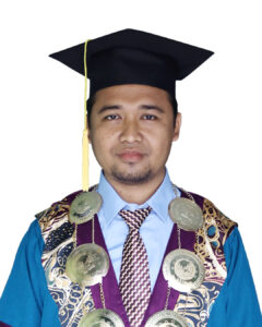 Saini, S.Pd.I., M.H.I. (Wakil Ketua III Bidang Kemahasiswaan & Kerjasama)